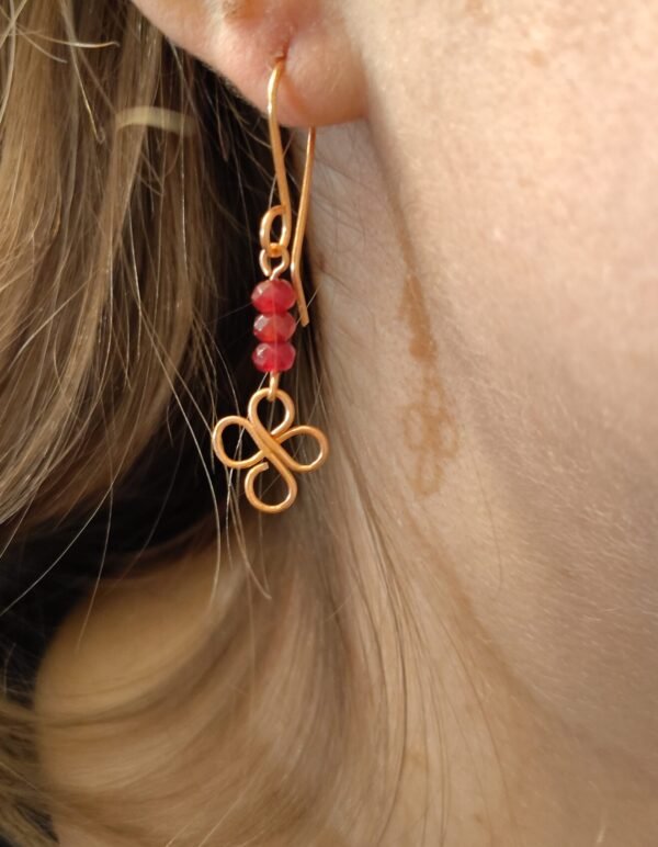 Garnet_Clover_Copper Garnet Quatrefoil Earrings